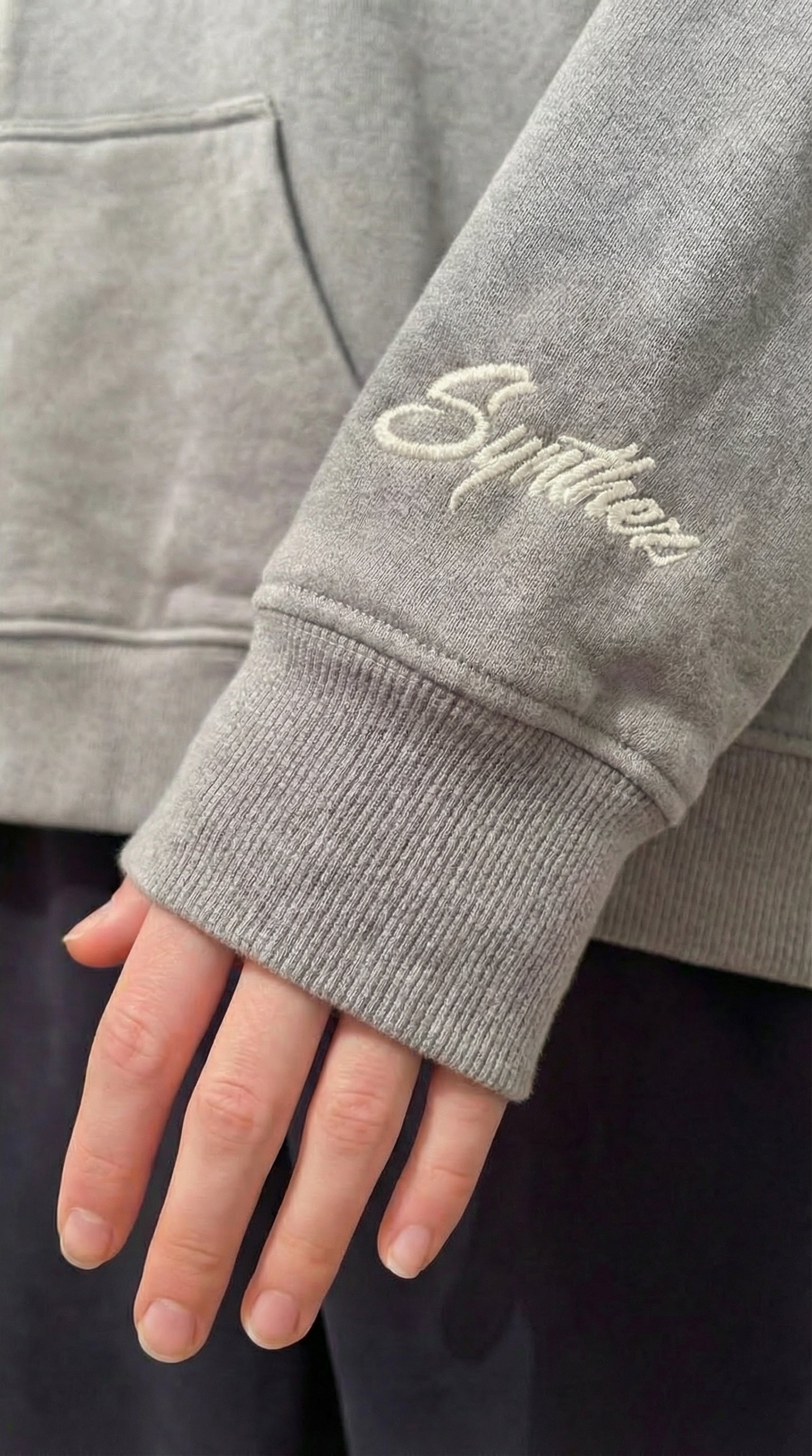 BASIC ZIPPER GREY