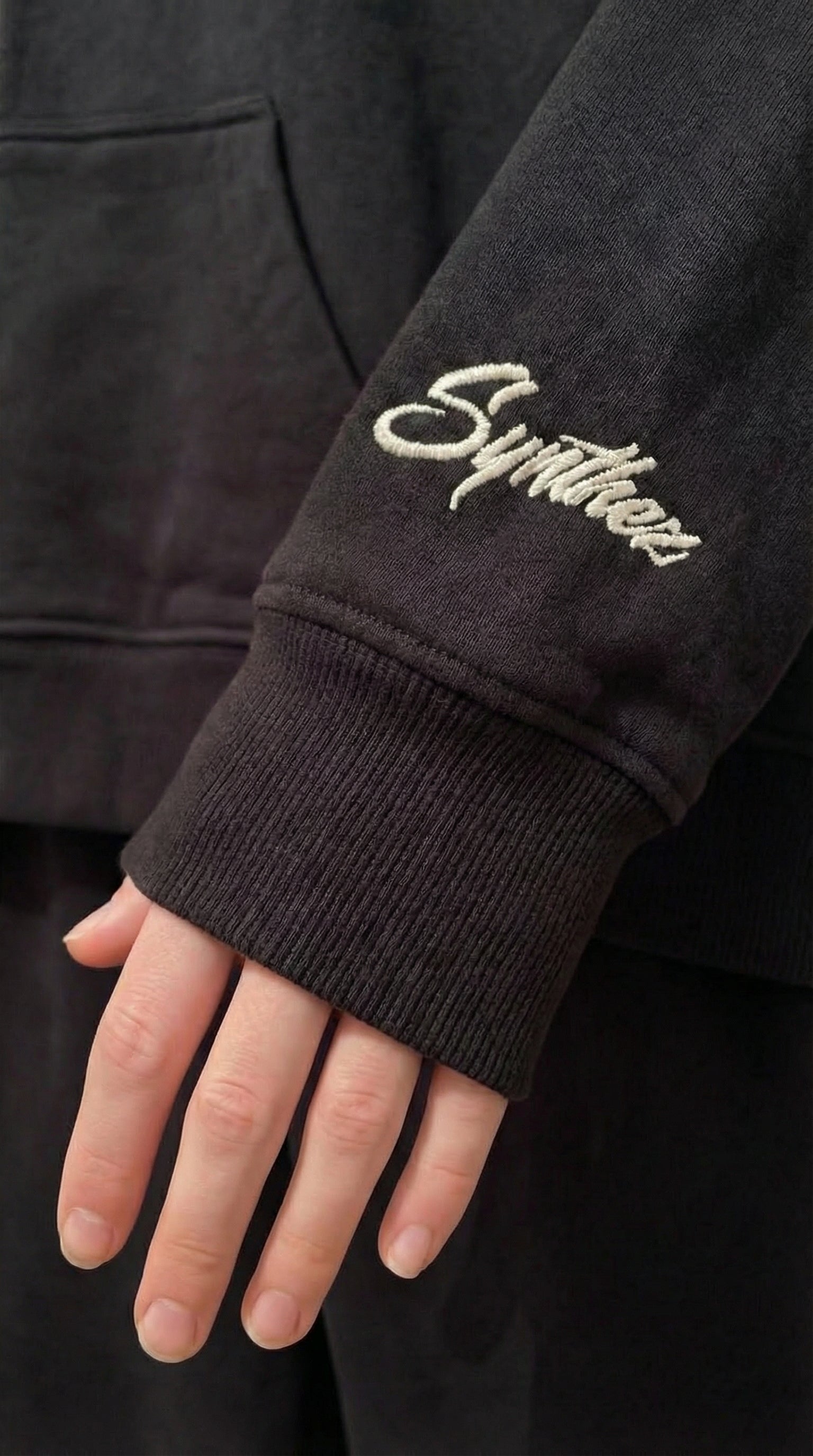 BASIC TRACKSUIT BLACK  (ZIPPER + JOGGER)